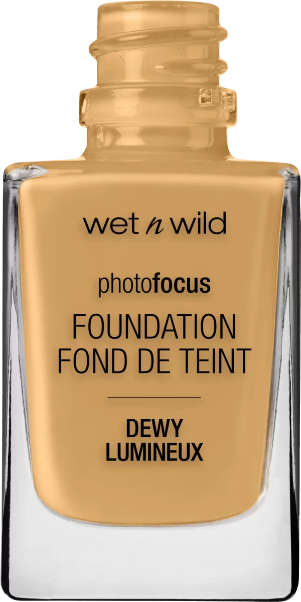 Wet N Wild Photo Focus Foundation Dewy – DESERT BEIGE 3