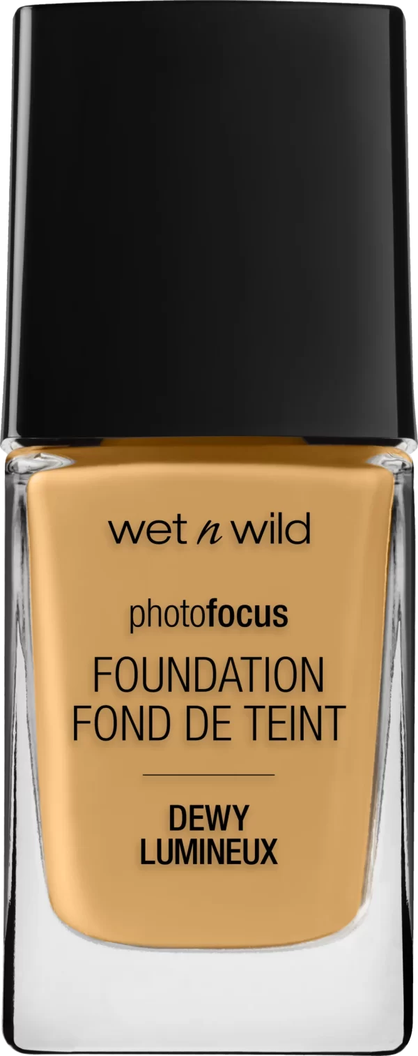 Wet N Wild Photo Focus Foundation Dewy – DESERT BEIGE 1